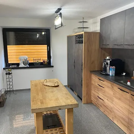 Vakantiehuis Luxerioese Mit Bergblick