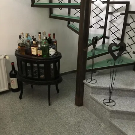 Luxerioese Mit Bergblick *