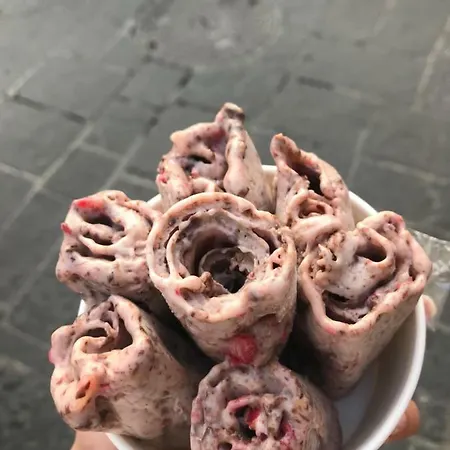 Luxerioese Mit Bergblick