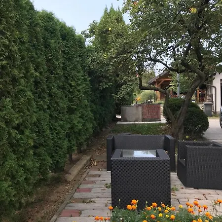 Luxerioese Mit Bergblick 펜션 Donji Ljenobud